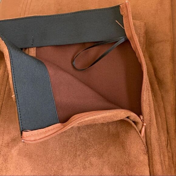 Ulla Popken Faux Suede Seam Detail Stretch Skirt, Gold Brown 20/22 - Picture 10 of 15